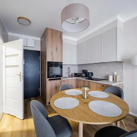 Rentplanet - Marcelińska Apartament *